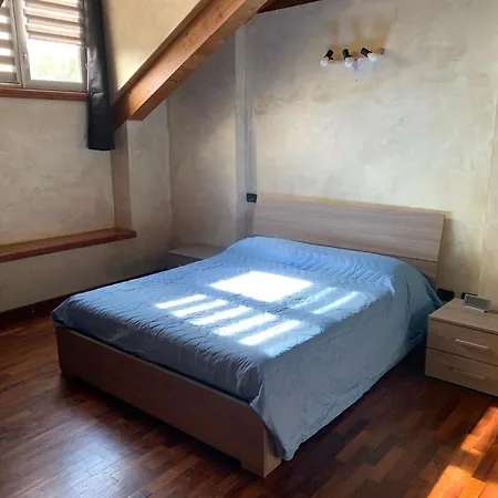Bilocale Su Due Piani Vicino Centro Apartment Turin