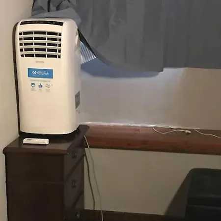 Bilocale Su Due Piani Vicino Centro Appartement *